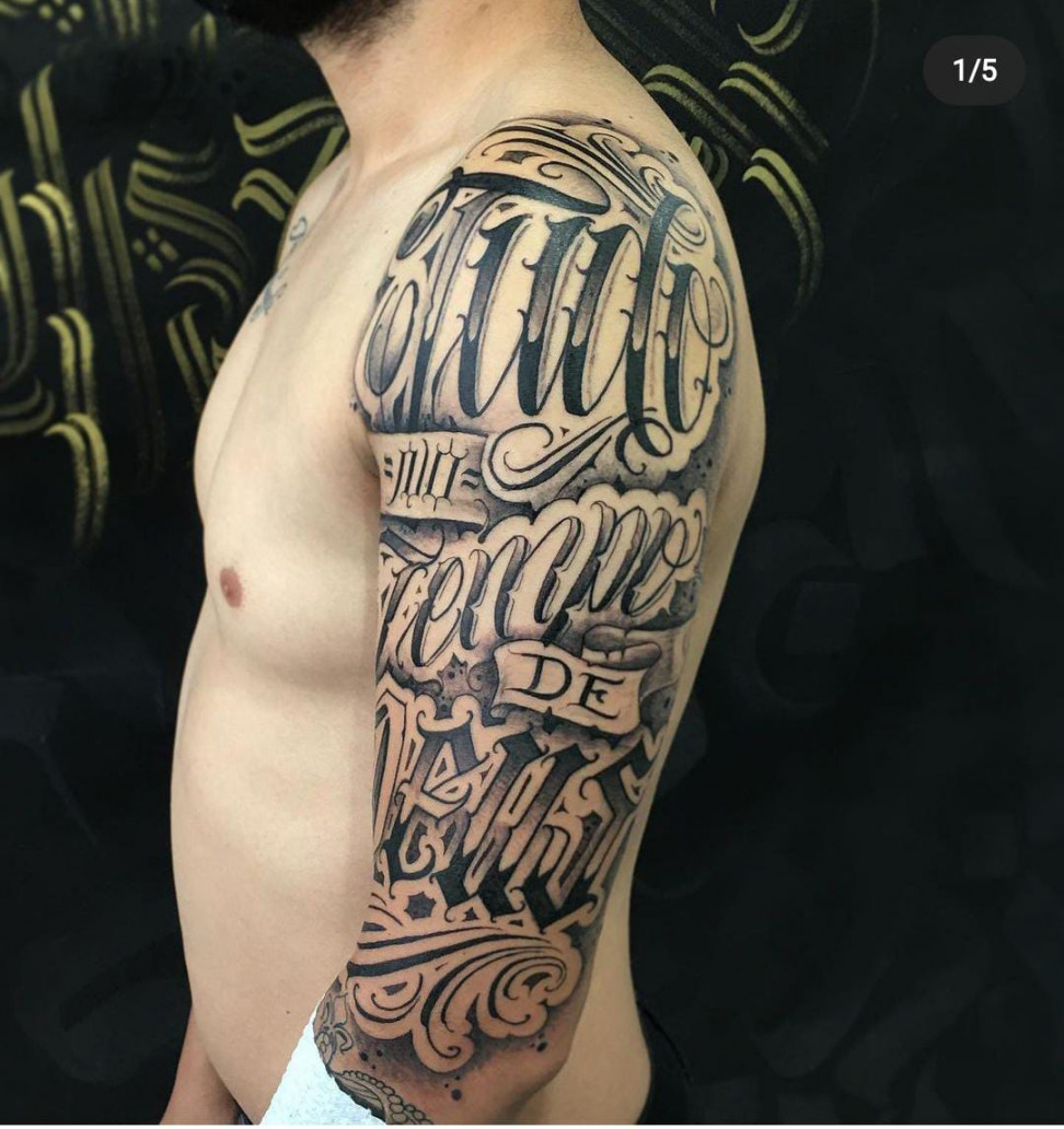 Flow Tattoo - Os melhores Tatuadores – Lettering braço sessão !!