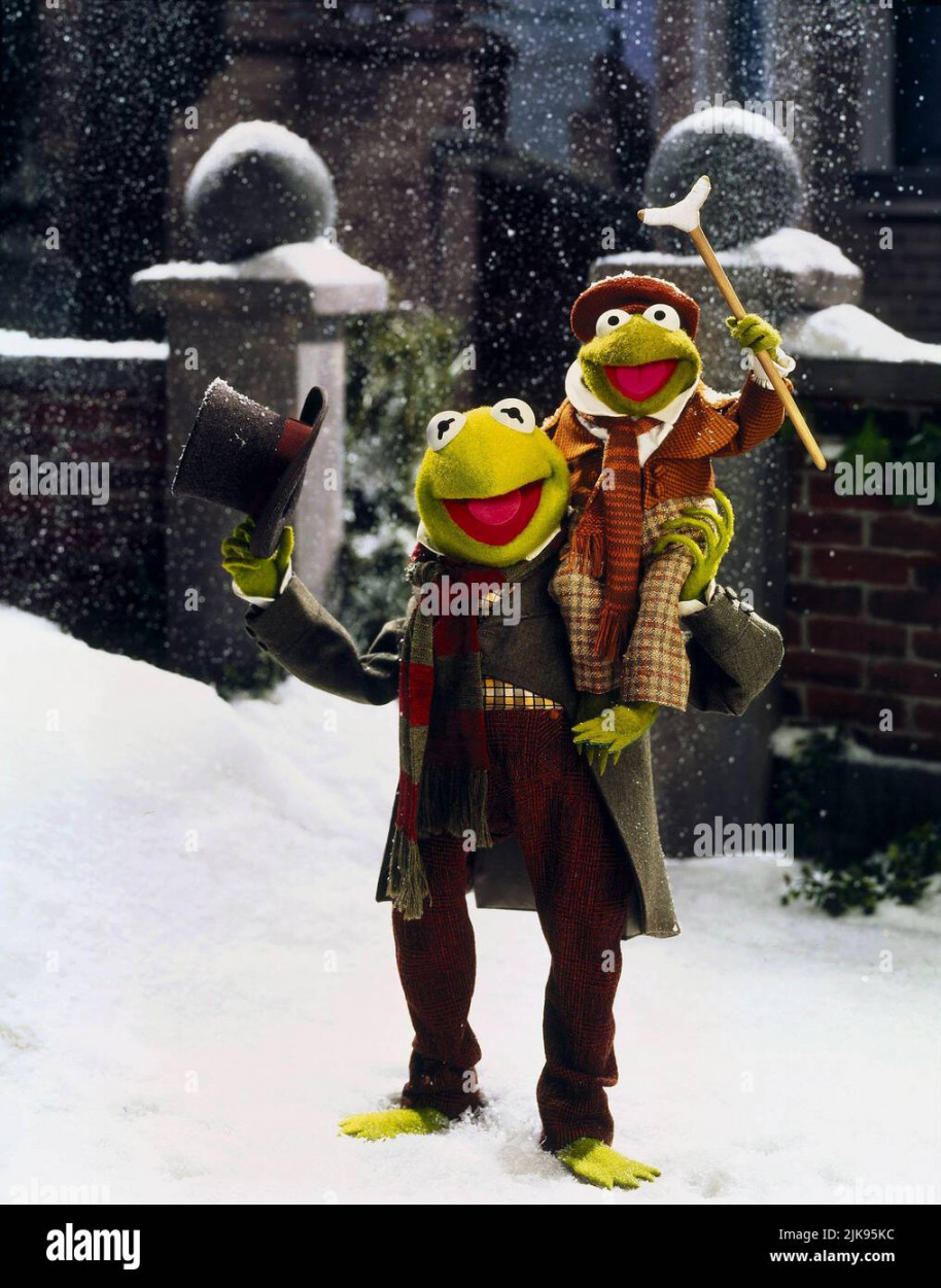 Kermit frog christmas hi-res stock photography and images - Alamy