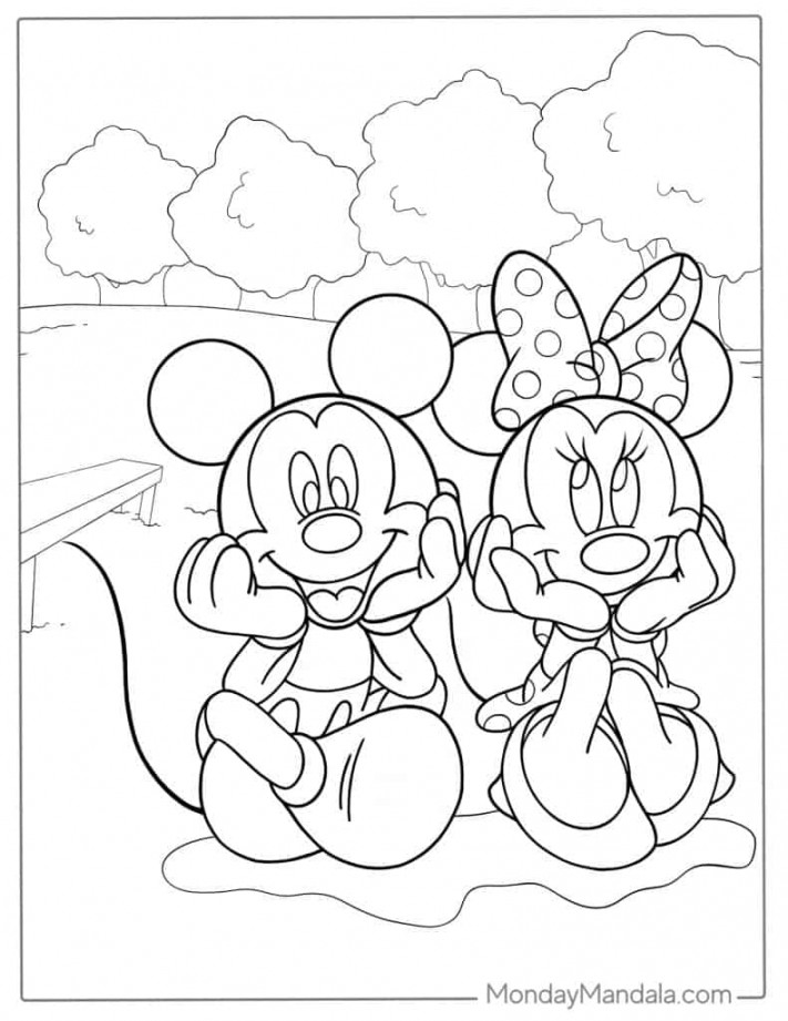 Minnie Mouse Coloring Pages (Free PDF Printables)