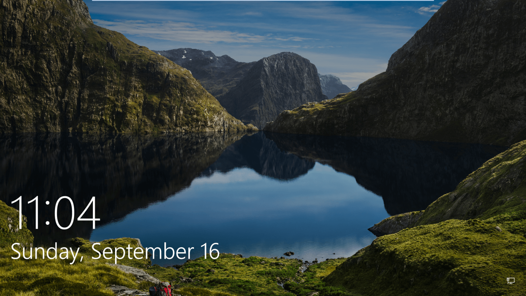 Add Windows  Lock Screen Pictures to Your Wallpaper Collection