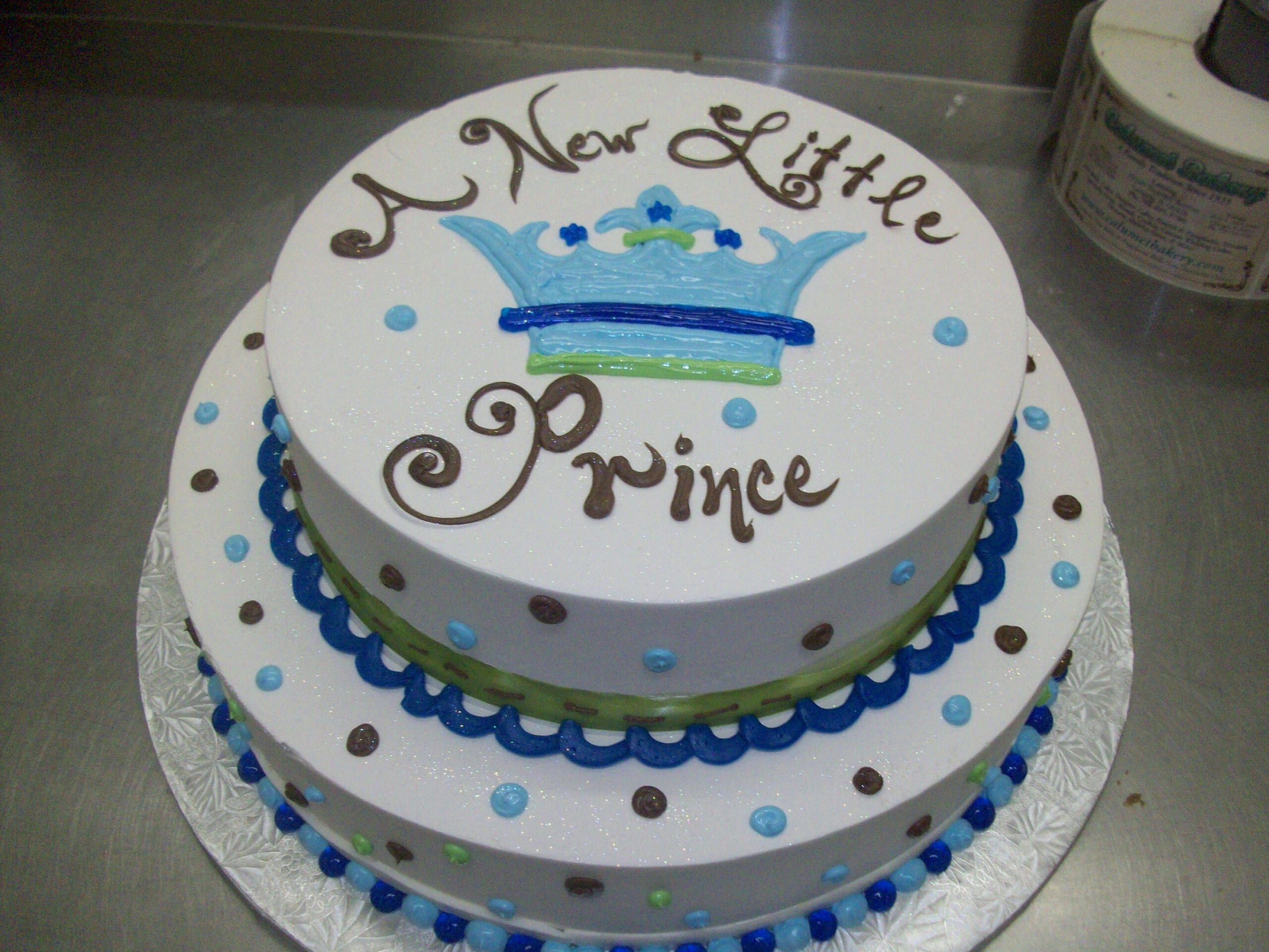 Calumet Bakery Two tiered buttercream cake with crown drawing