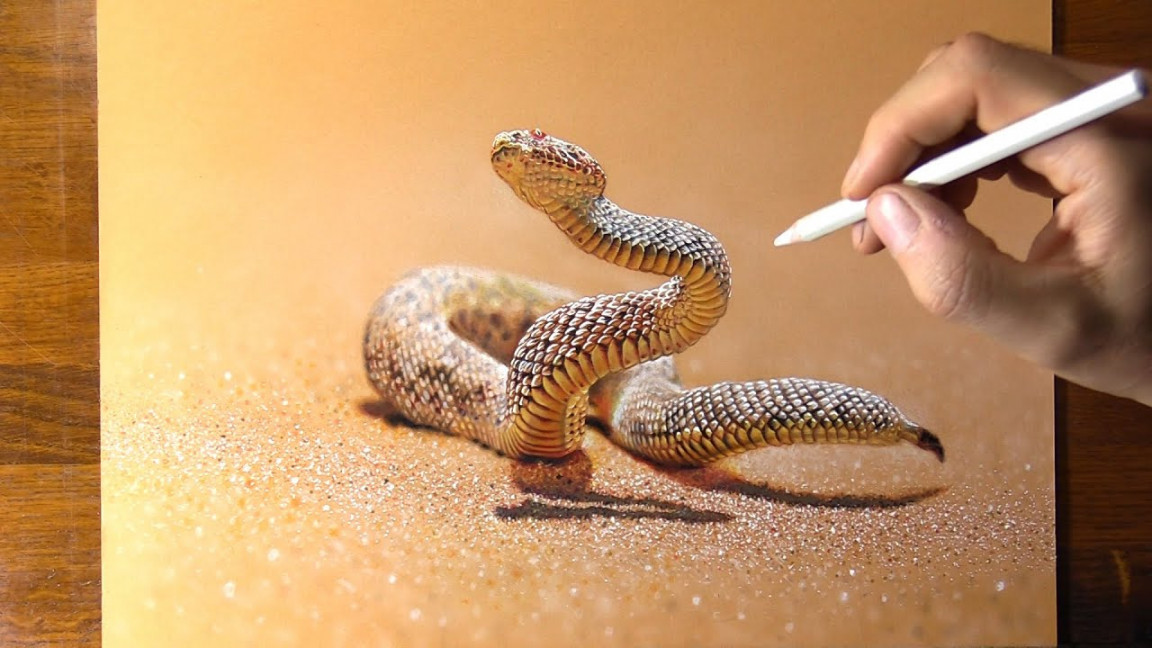 Drawing a snake so realistic it might bite 😱